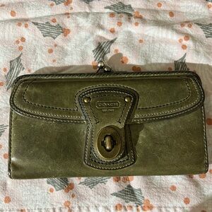 Coach Gigi Black Leather 65th Anniversary Kisslock Turnlock Wallet #40706